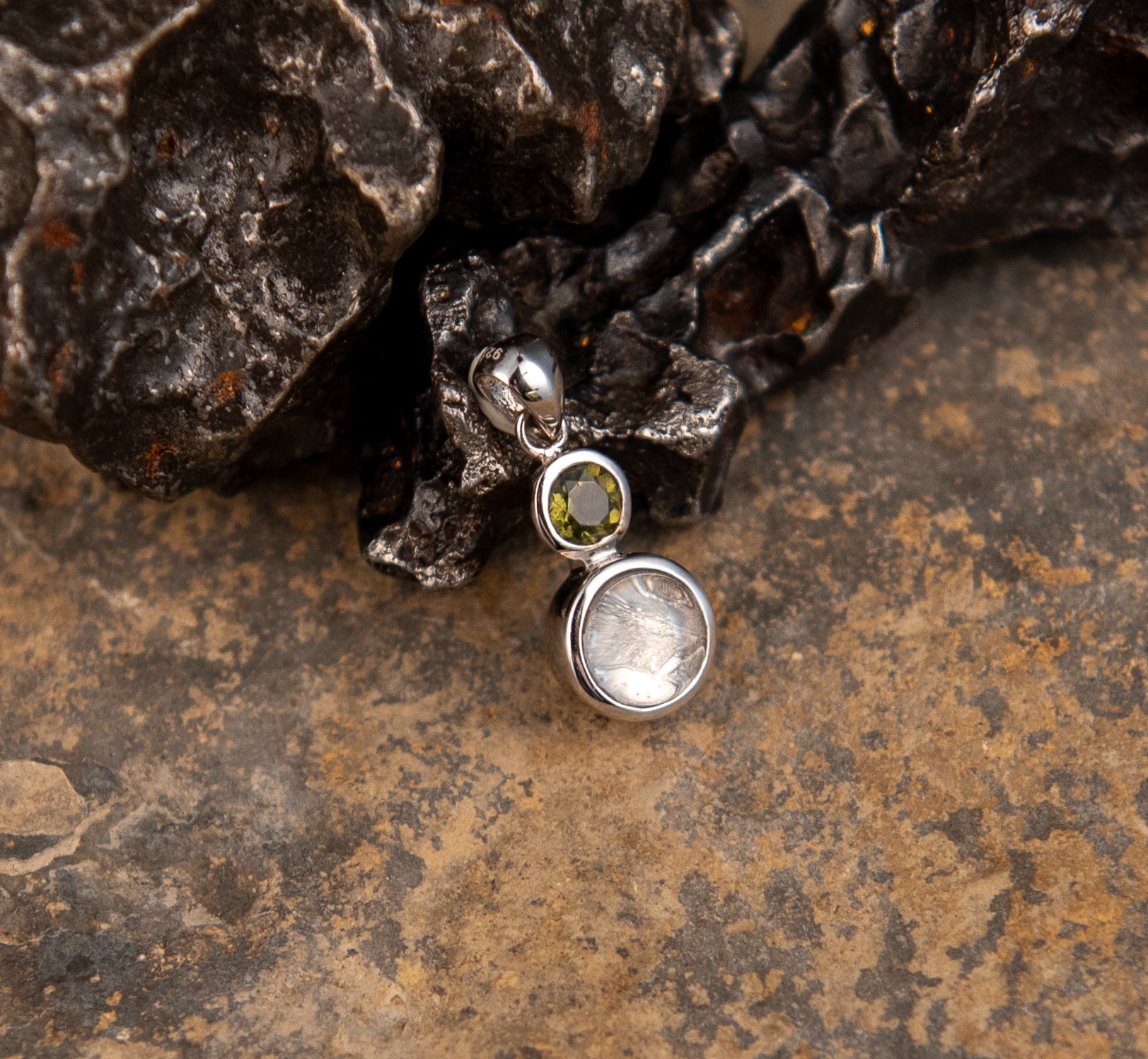 Muonionalusta Meteorite Moldavite Pendant