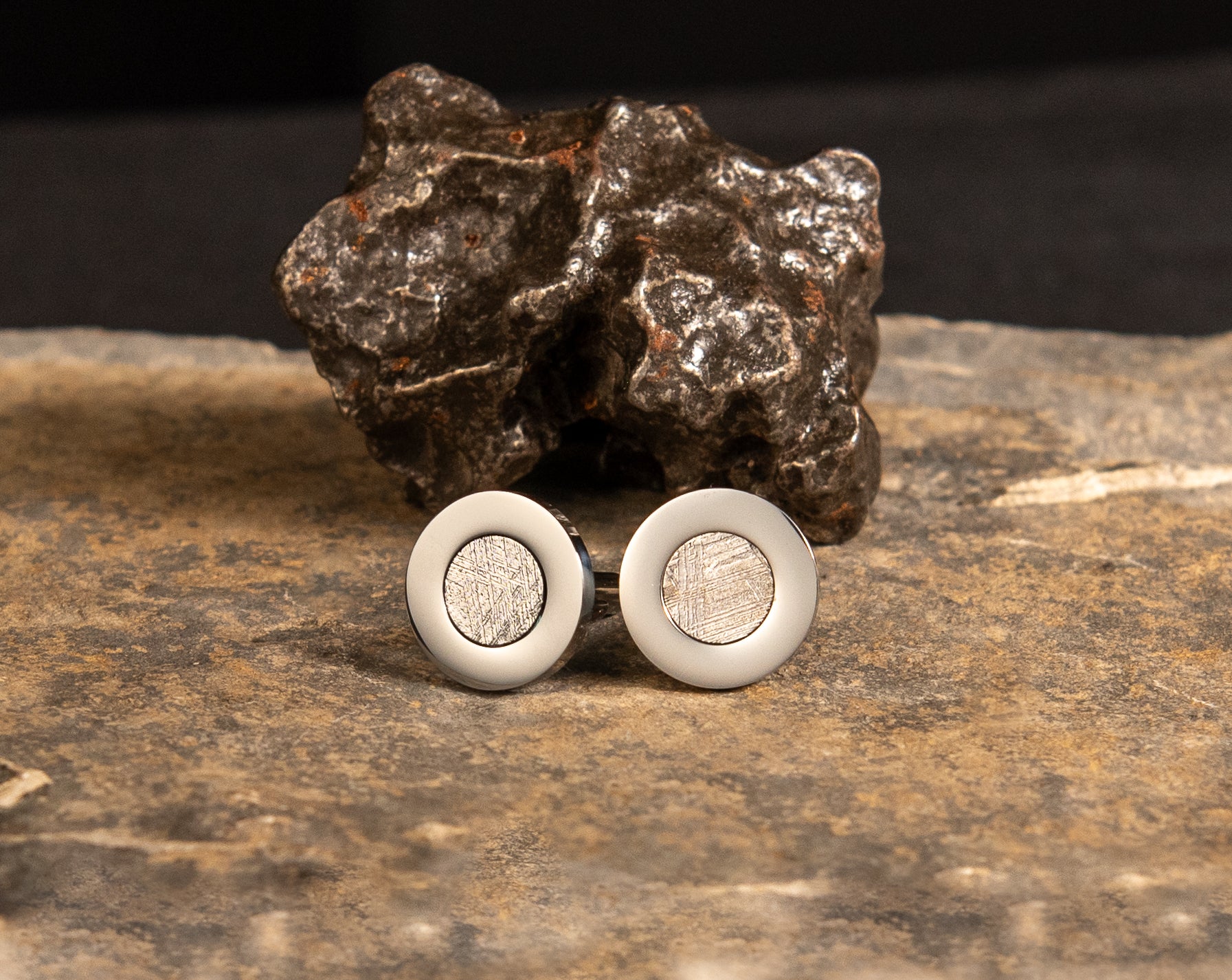 Muonionalusta Meteorite Cufflinks