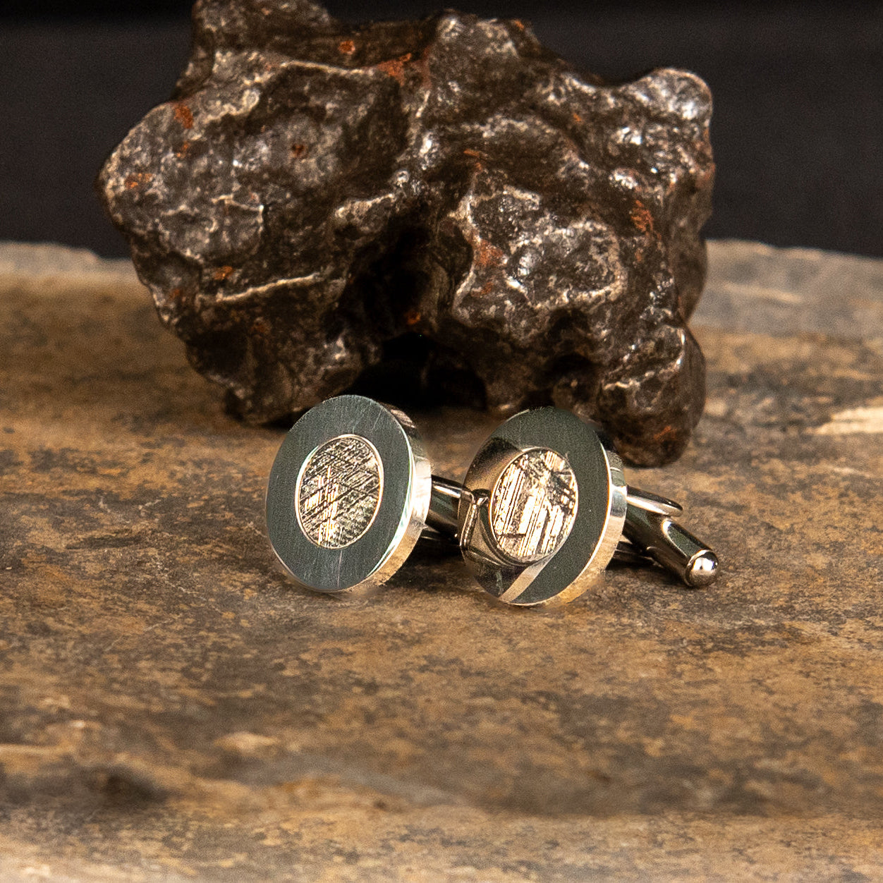 Muonionalusta Meteorite Cufflinks