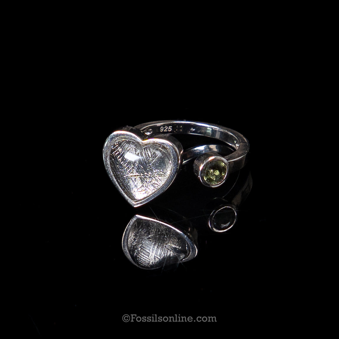 Muonionalusta Meteorite Adjustable Heart Ring