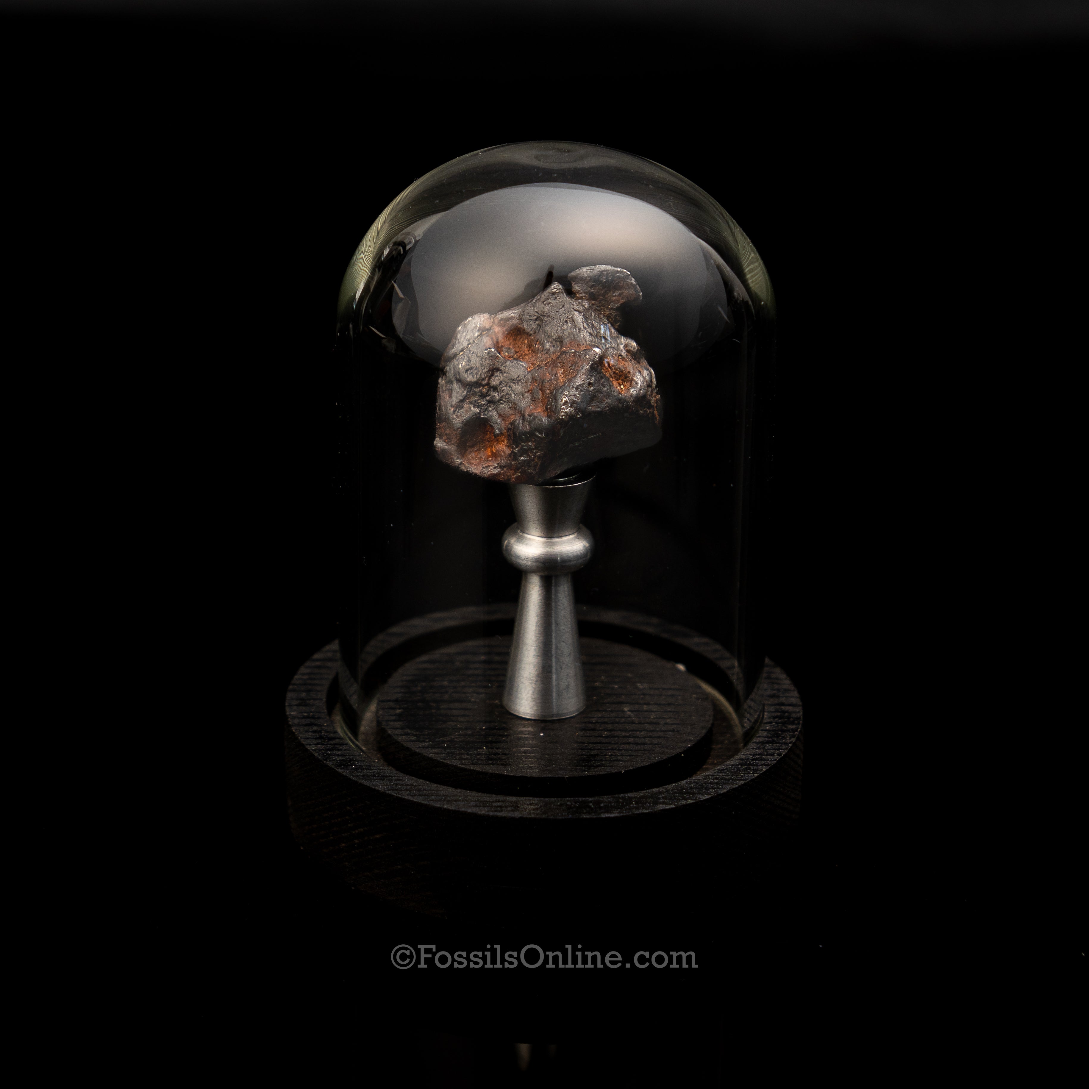 Canyon Diablo Meteorite in a dome
