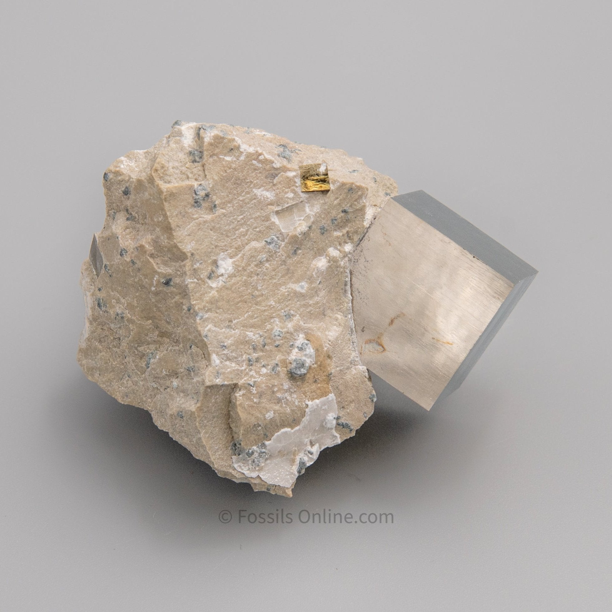 LG Pyrite Cube in Matrix La Rioja Spain