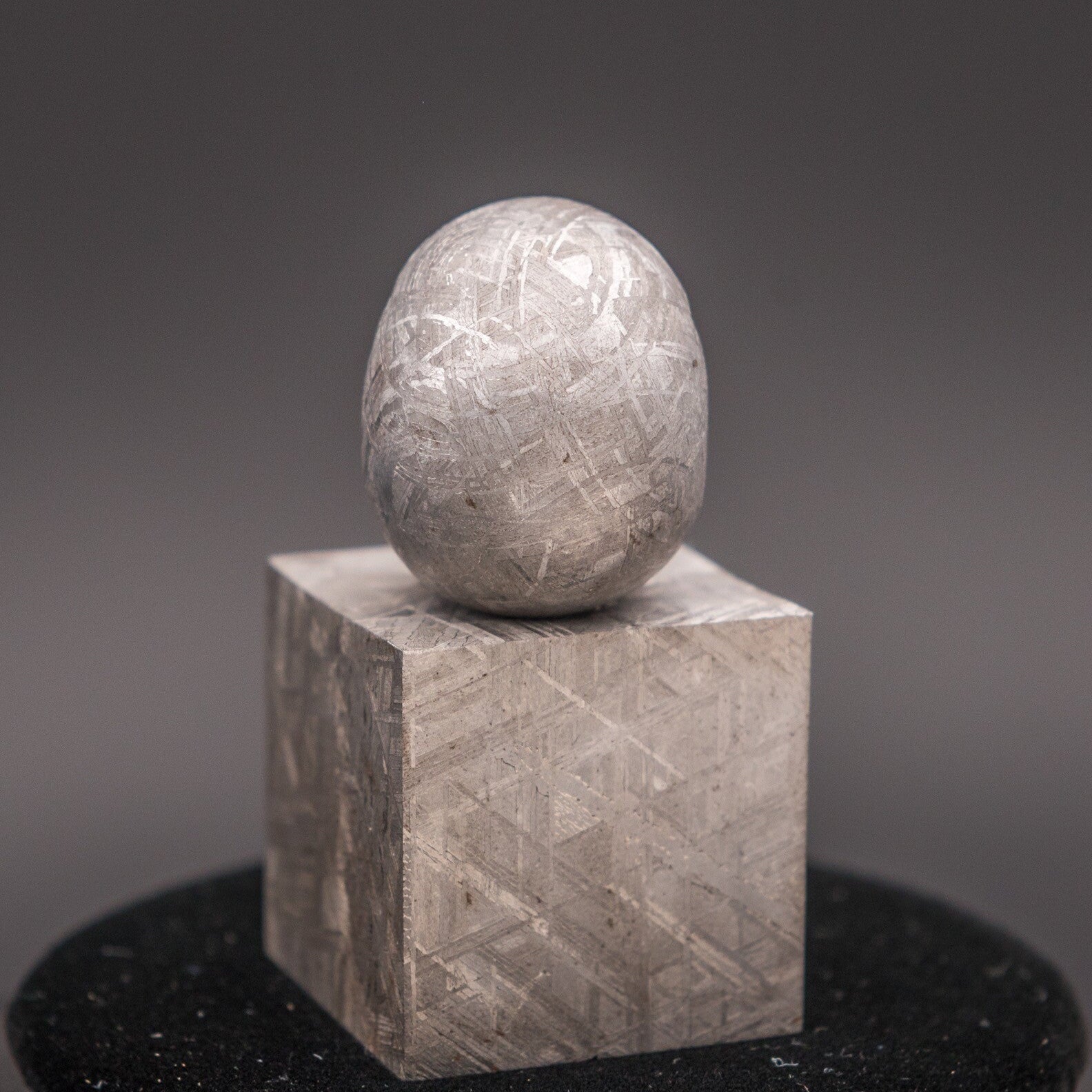 AMAZING Meteorite Skull 87g